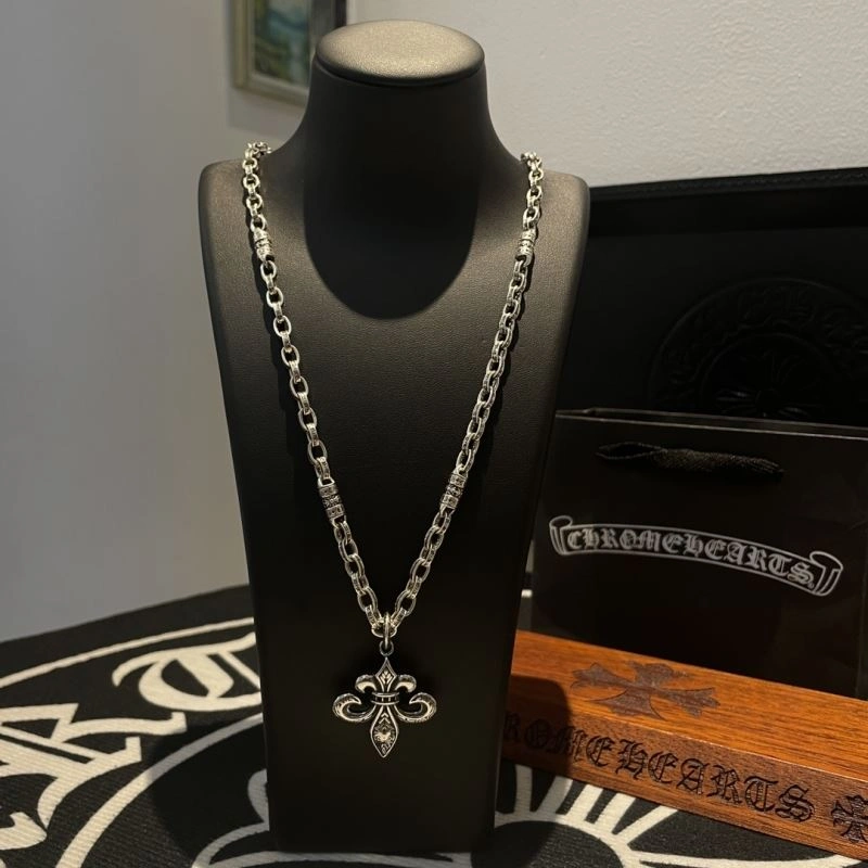 ZipUp Chrome Hearts Necklaces 241091