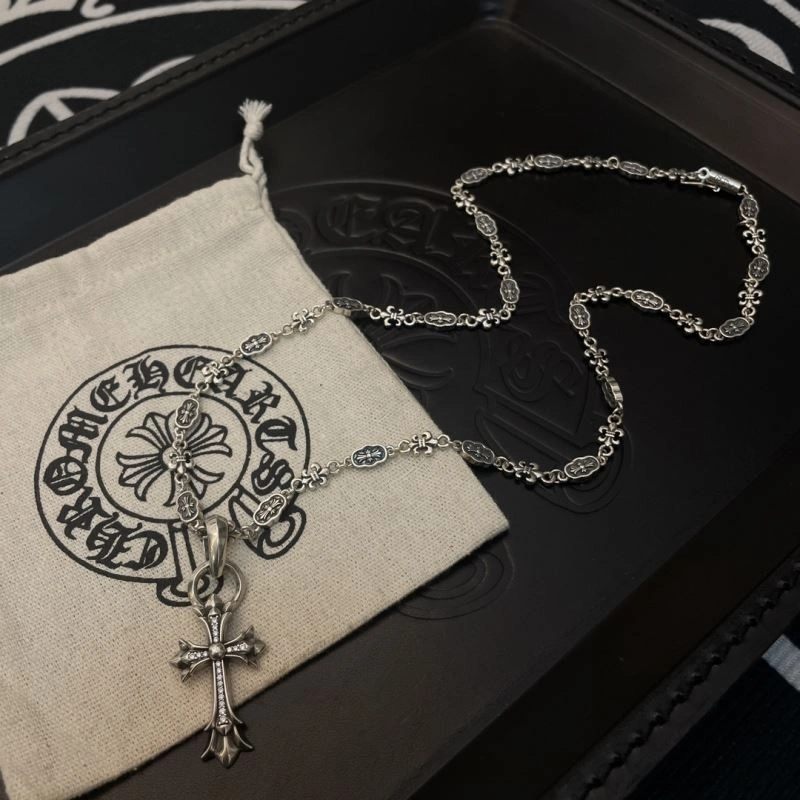 SoftTouch Chrome Hearts Necklaces 241070