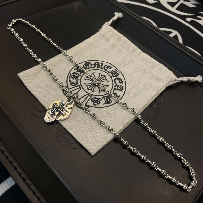 Vibrant Chrome Hearts Necklaces 241066