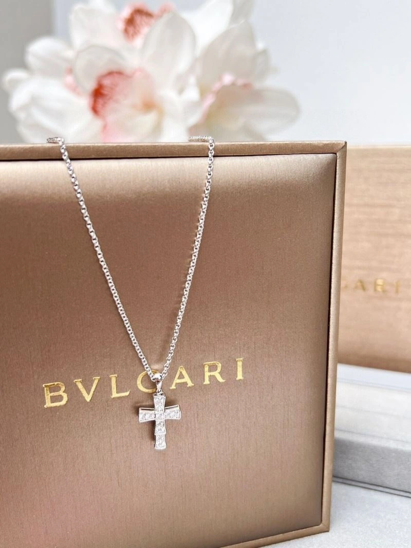 Versatile Chrome Hearts Necklaces 241038