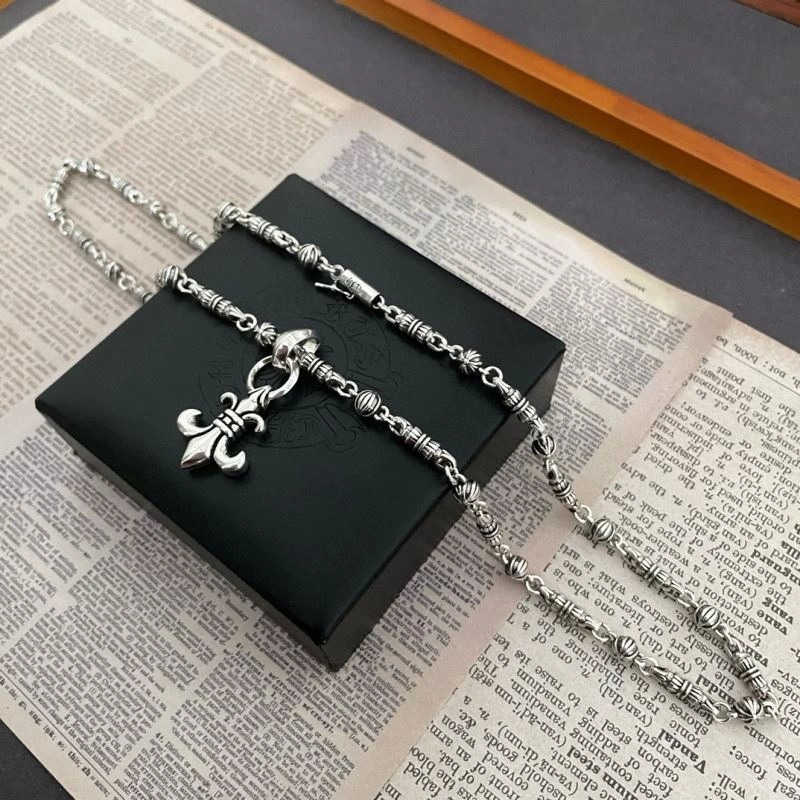Efficient Chrome Hearts Necklaces 241049