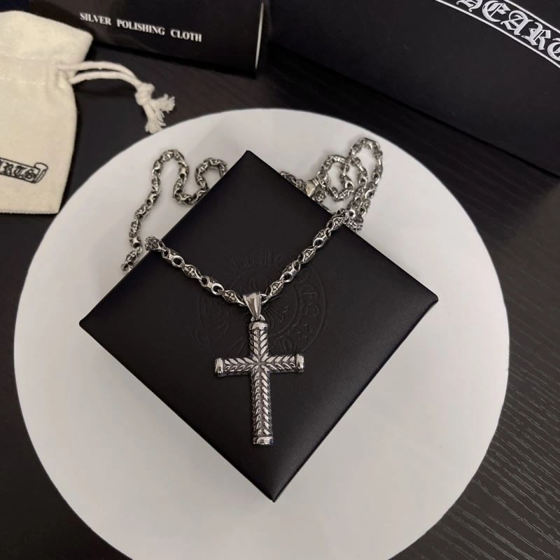 Sleek Chrome Hearts Necklaces 241053