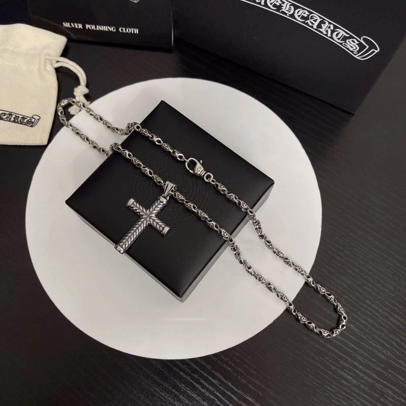 Sleek Chrome Hearts Necklaces 241053