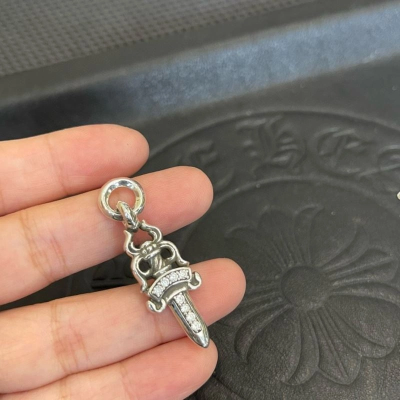 Seasonal Chrome Hearts Necklaces 241012