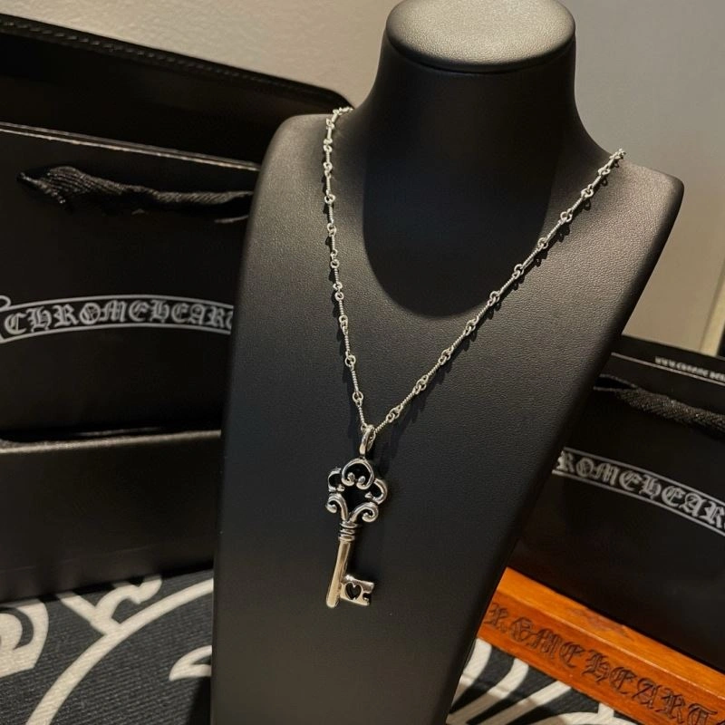 Lightweight Chrome Hearts Necklaces 240989