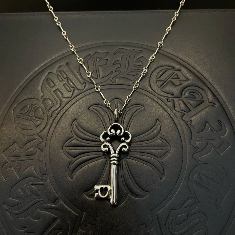 Lightweight Chrome Hearts Necklaces 240989