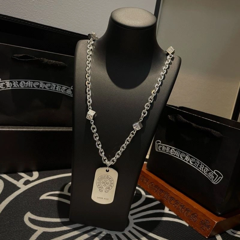 Contemporary Chrome Hearts Necklaces 240984