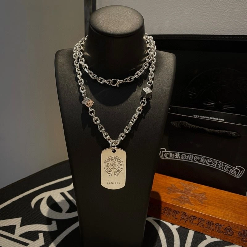 Contemporary Chrome Hearts Necklaces 240984