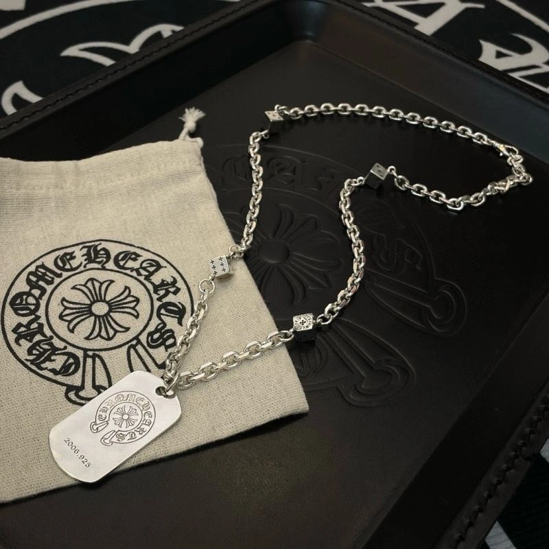 Contemporary Chrome Hearts Necklaces 240984