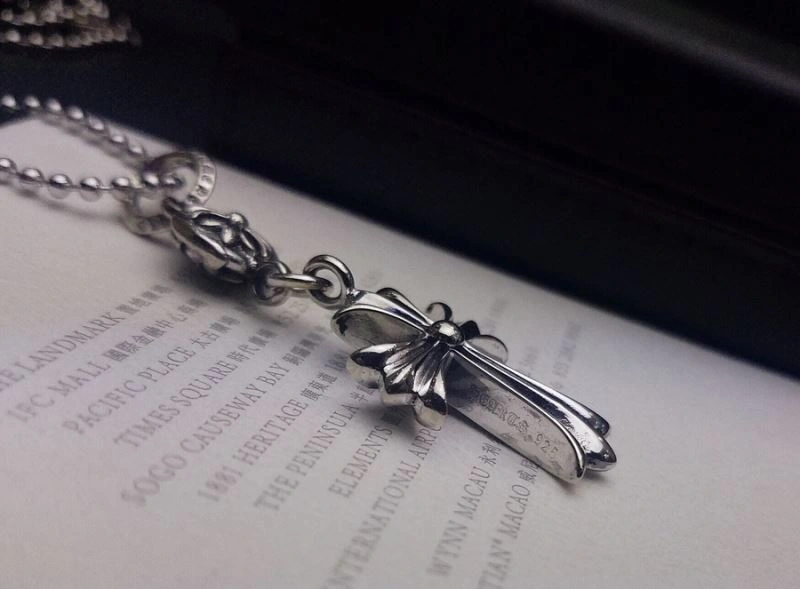 Classic Chrome Hearts Necklaces 240968