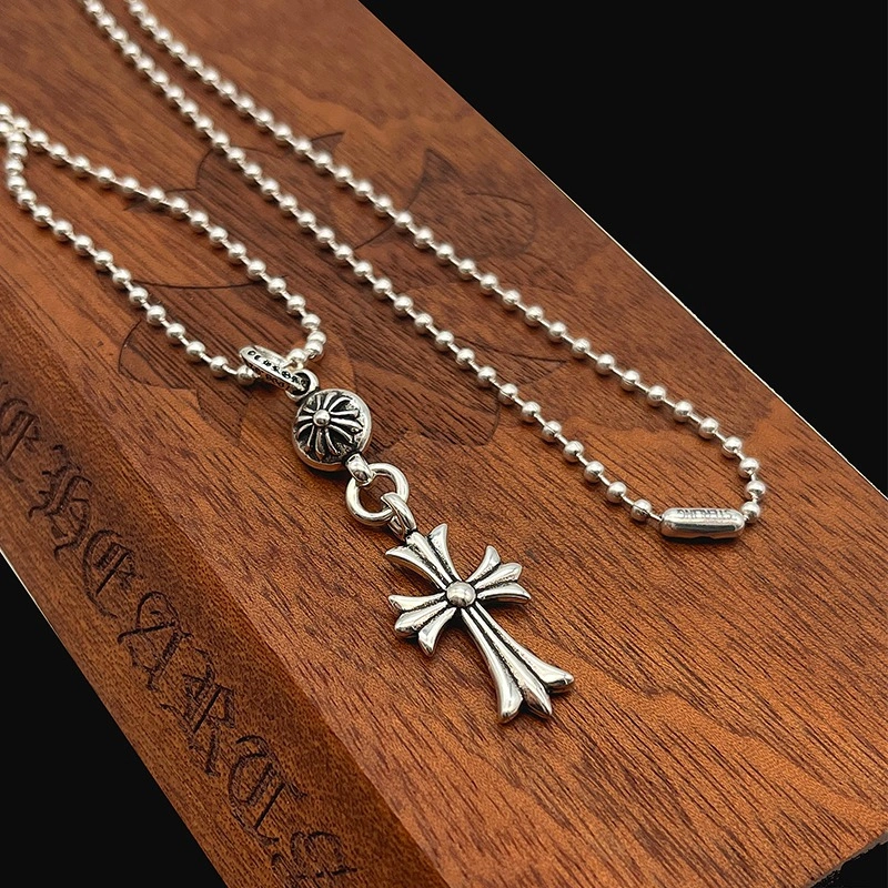 Sophisticated Chrome Hearts Necklaces 240683