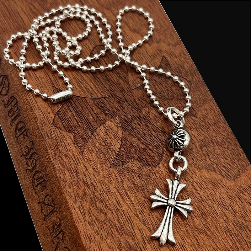 Sophisticated Chrome Hearts Necklaces 240683