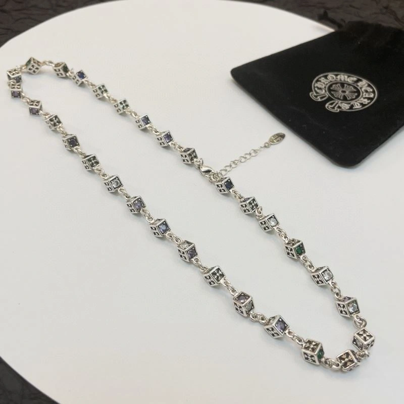 Compact Chrome Hearts Necklaces 240669