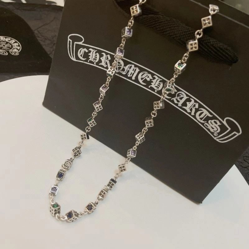Compact Chrome Hearts Necklaces 240669
