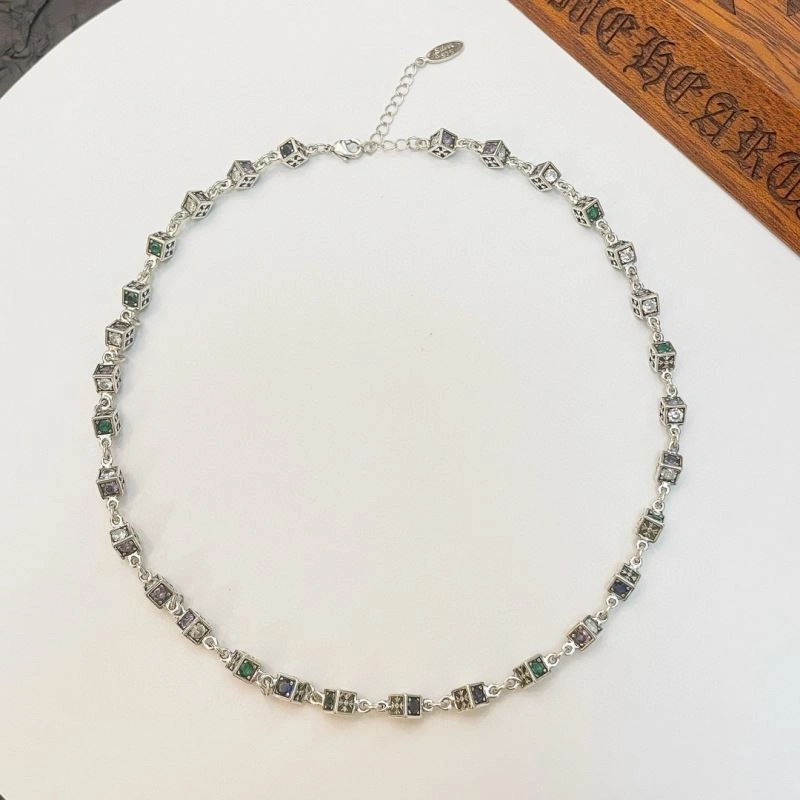 Compact Chrome Hearts Necklaces 240669