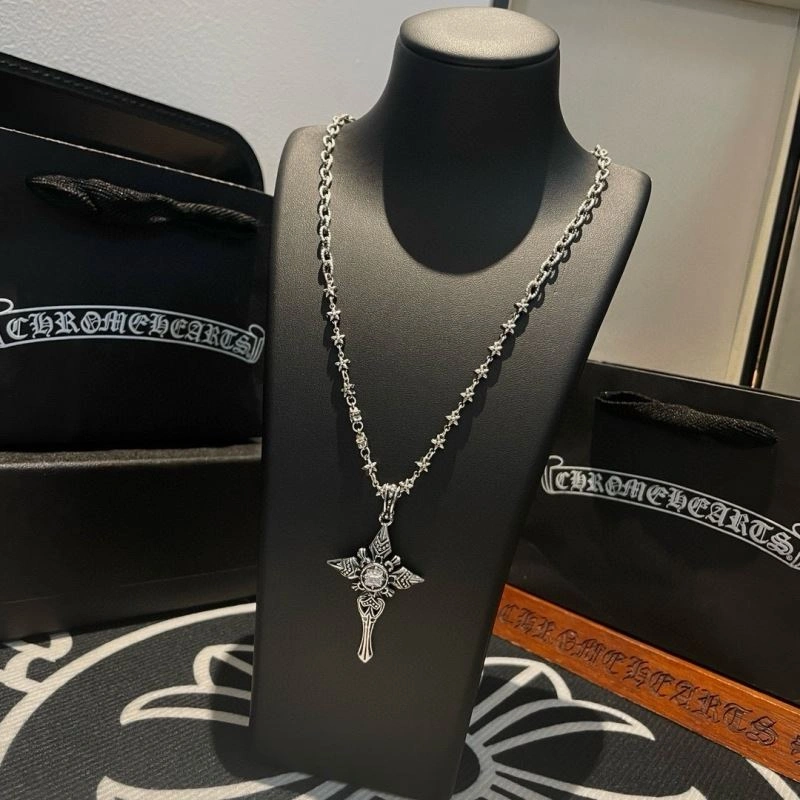 Sophisticated Chrome Hearts Necklaces 240653