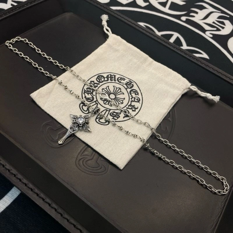 Sophisticated Chrome Hearts Necklaces 240653