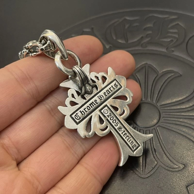 HighQuality Chrome Hearts Necklaces 240641
