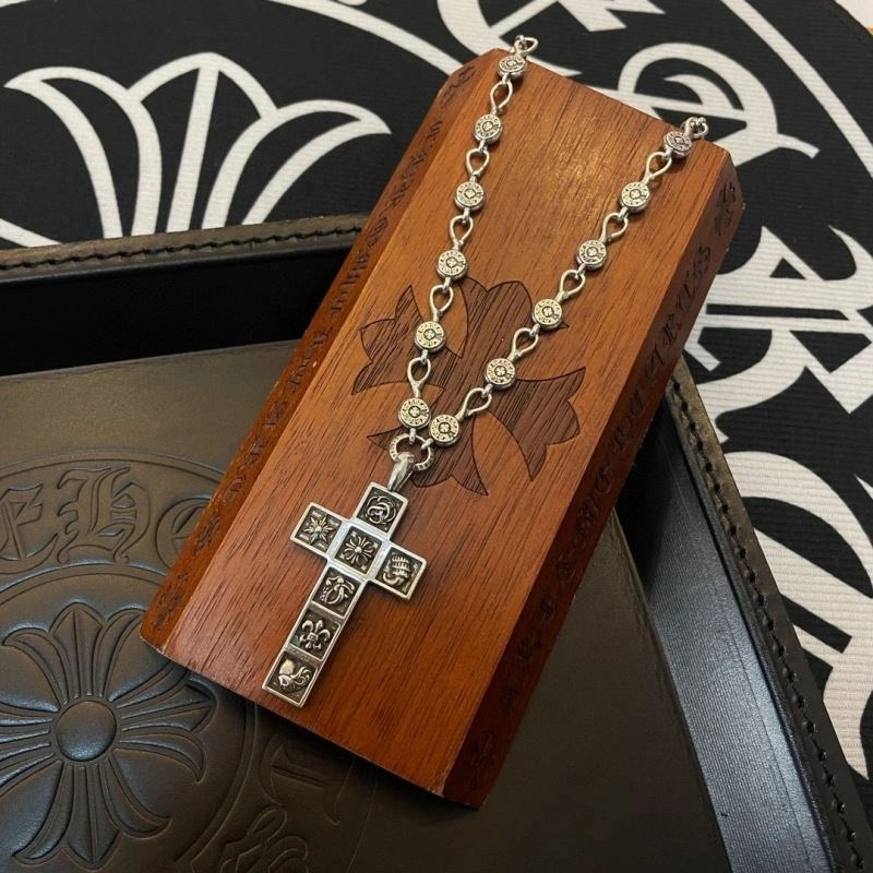 Bold Chrome Hearts Necklaces 240616