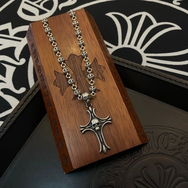 Trendsetting Chrome Hearts Necklaces 240623