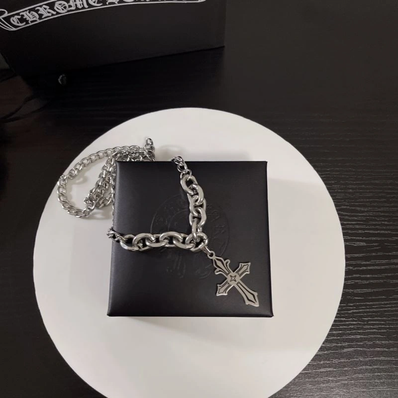 WeatherProof Chrome Hearts Necklaces 240593