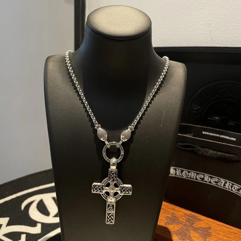 Fashionable Chrome Hearts Necklaces 240570