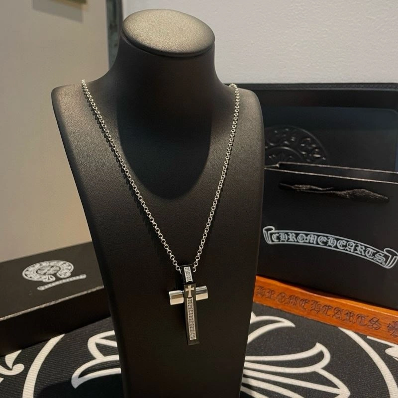 MoistureWicking Chrome Hearts Necklaces 240580