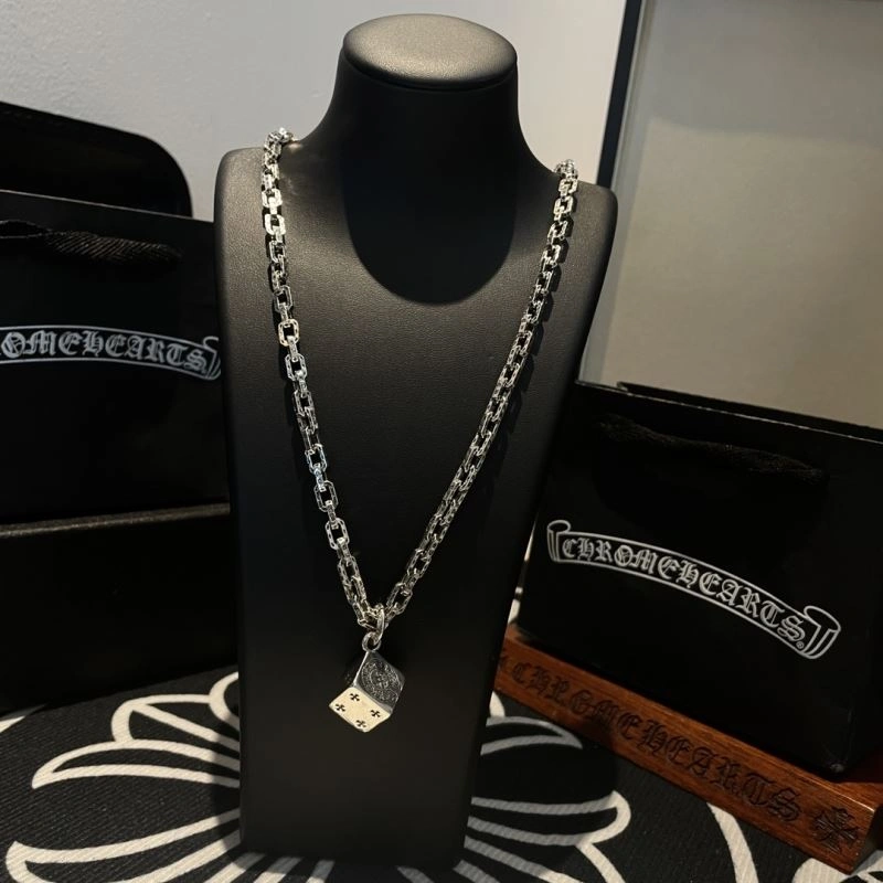 Effortless Chrome Hearts Necklaces 240567