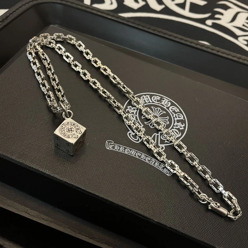 Effortless Chrome Hearts Necklaces 240567