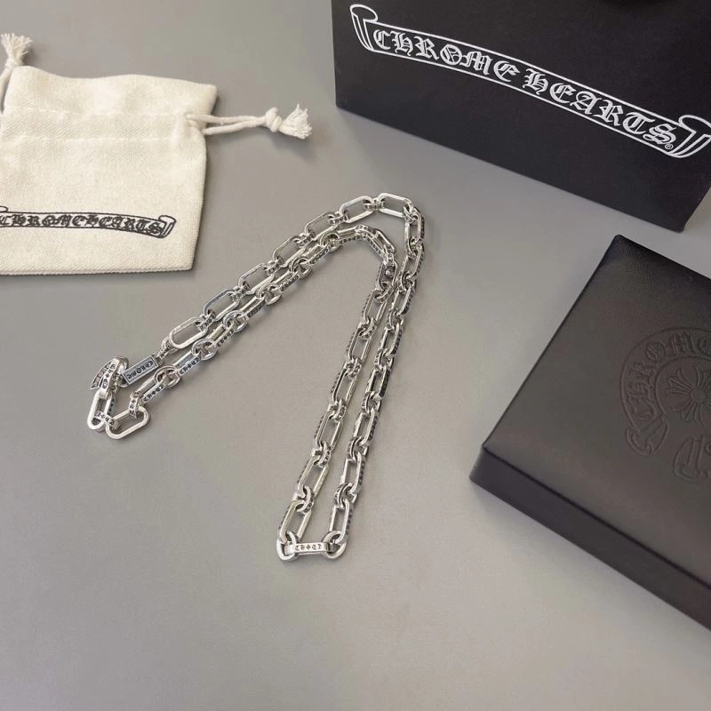 Functional Chrome Hearts Necklaces 240564