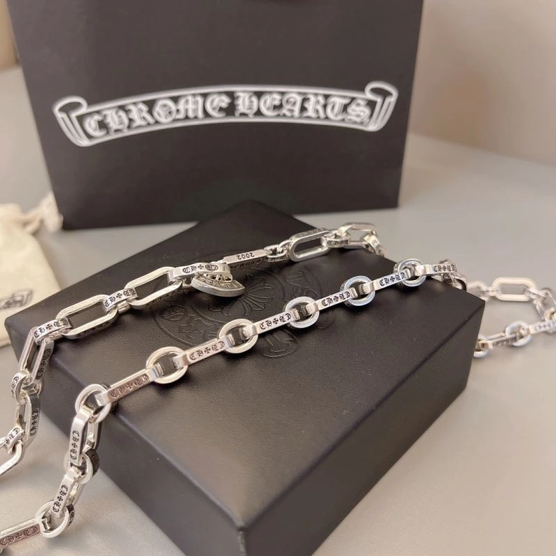 Functional Chrome Hearts Necklaces 240564