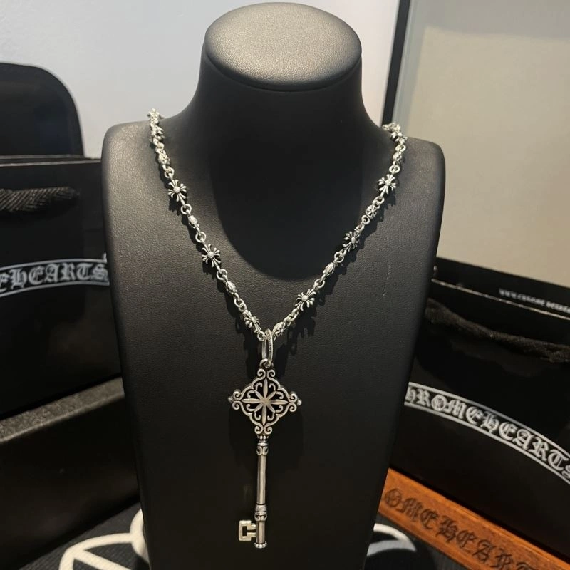 Cozy Chrome Hearts Necklaces 240549