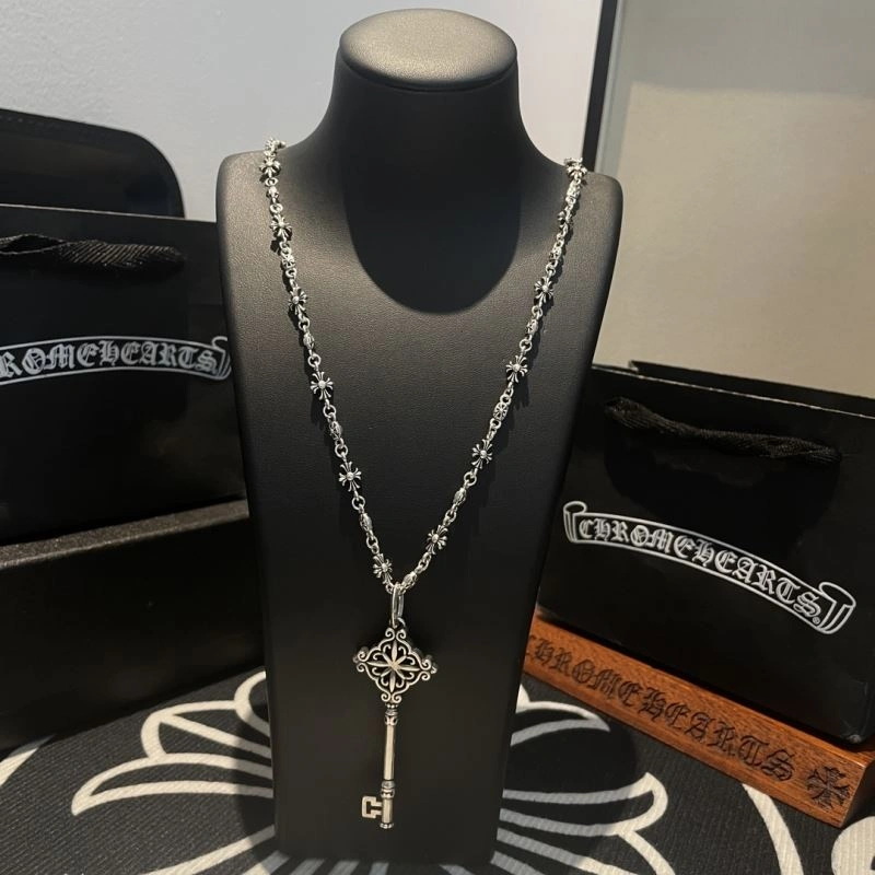 Cozy Chrome Hearts Necklaces 240549