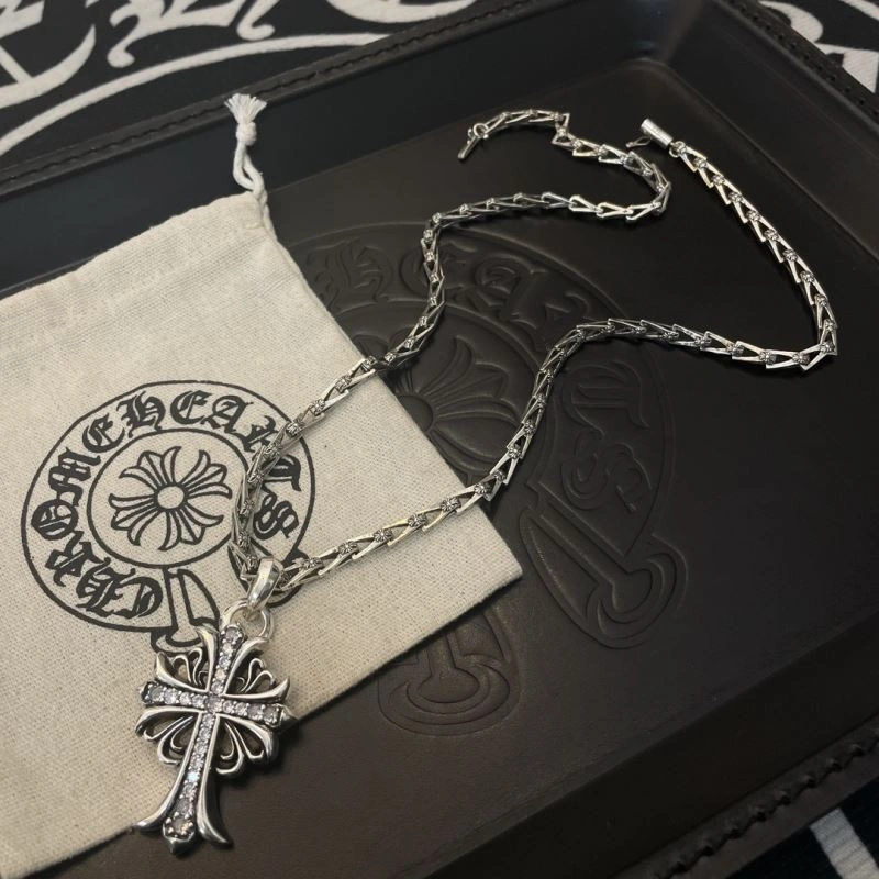 Sophisticated Chrome Hearts Necklaces 240534