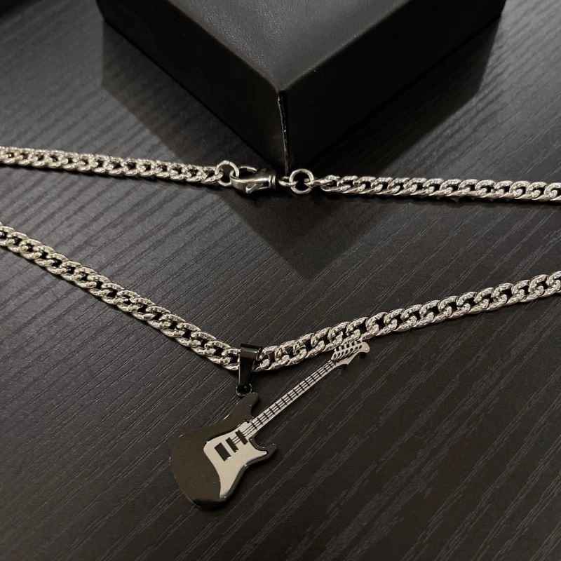 WrinkleFree Chrome Hearts Necklaces 240547