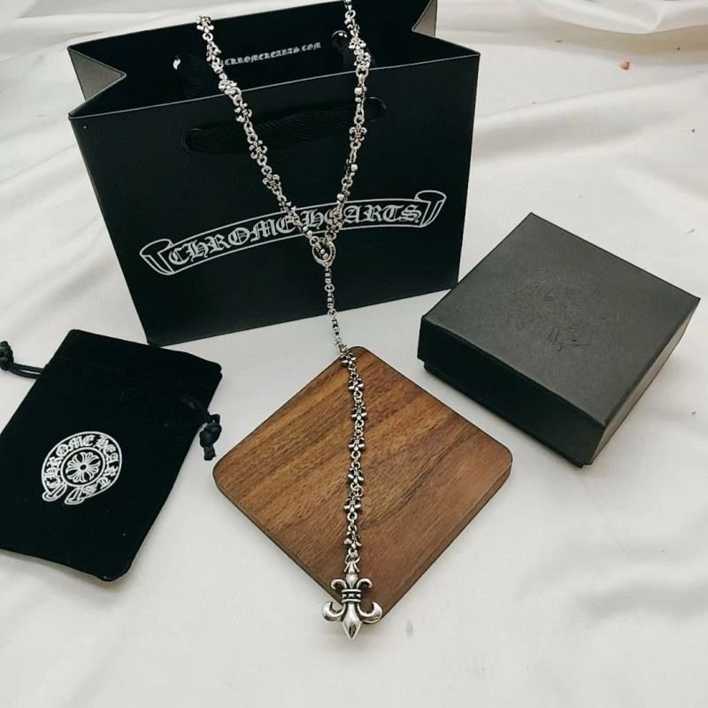 Bold Chrome Hearts Necklaces 240526