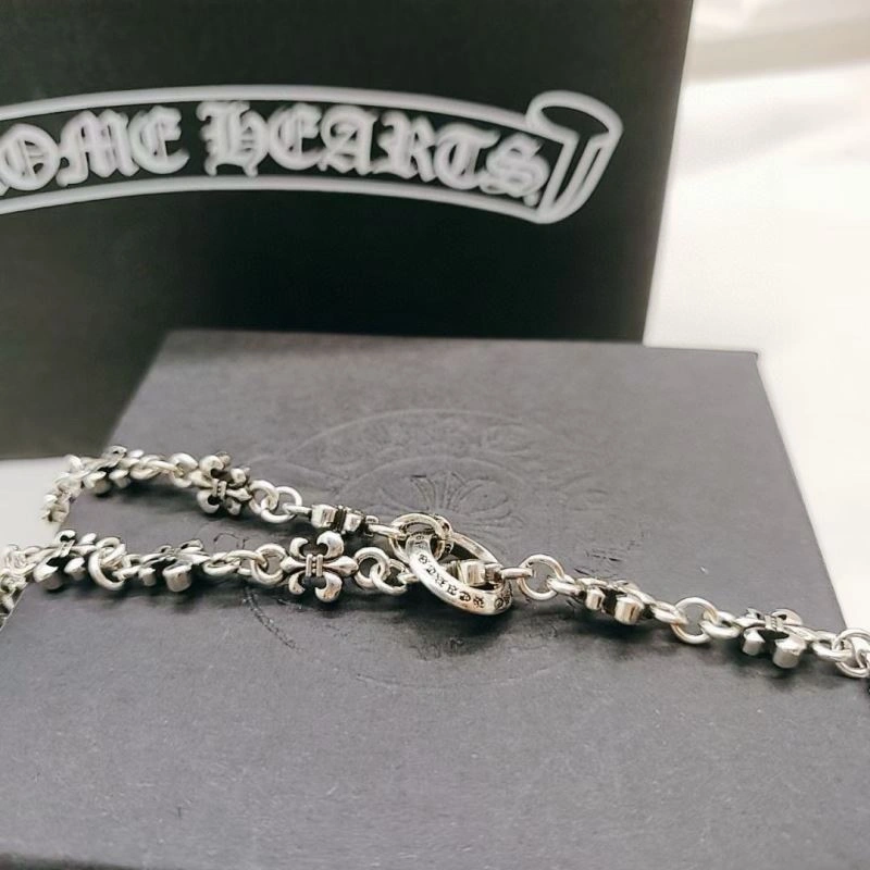 Bold Chrome Hearts Necklaces 240526