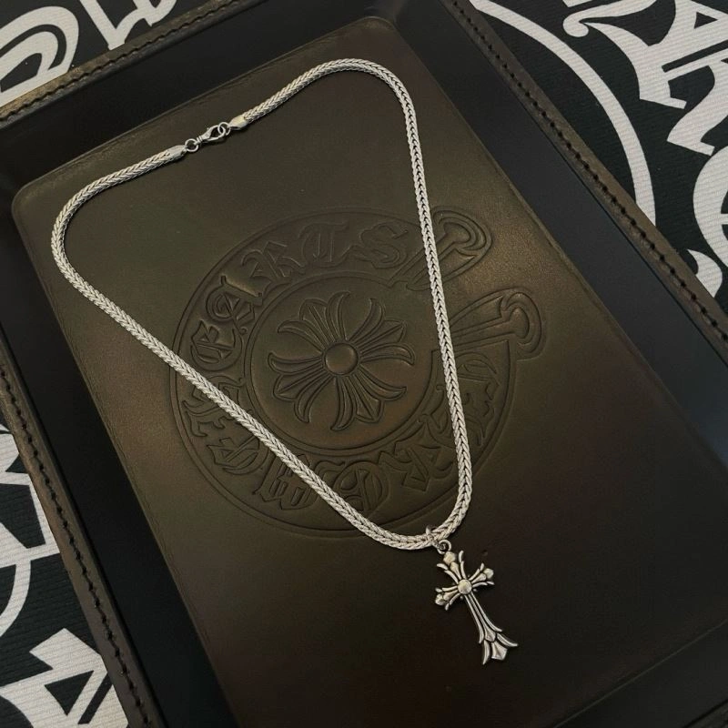 Compact Chrome Hearts Necklaces 240507
