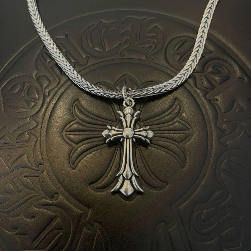 Compact Chrome Hearts Necklaces 240507