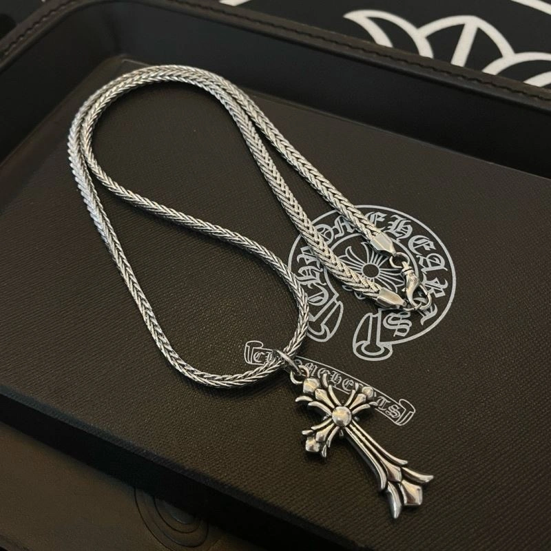 Compact Chrome Hearts Necklaces 240507