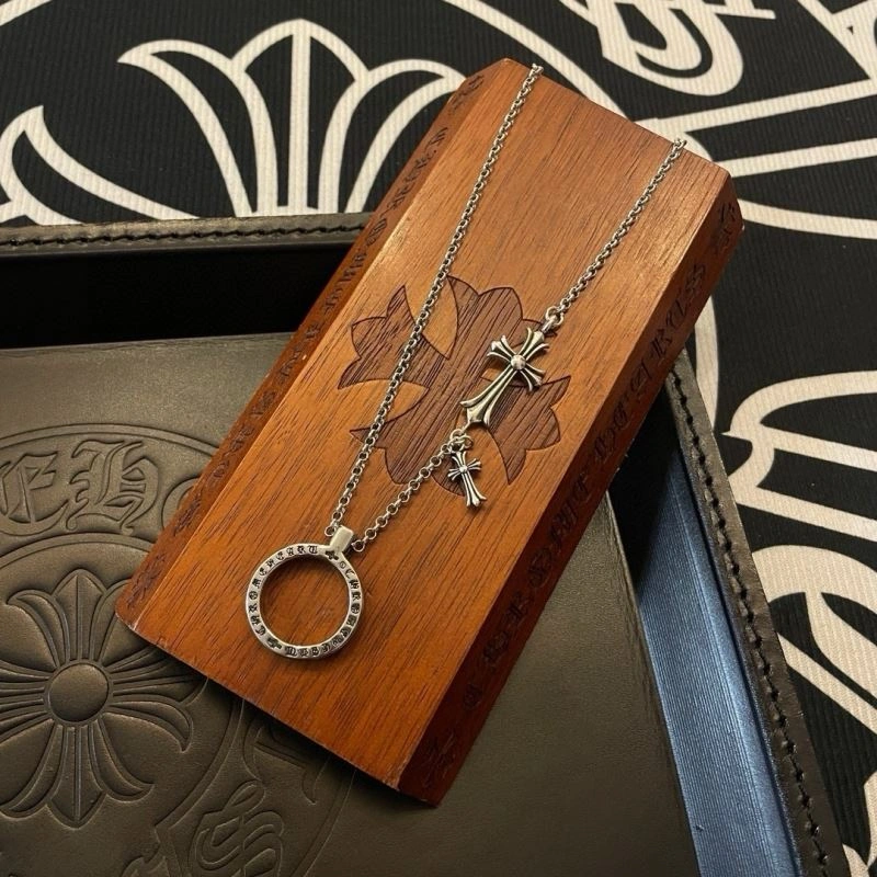 SoftTouch Chrome Hearts Necklaces 240519