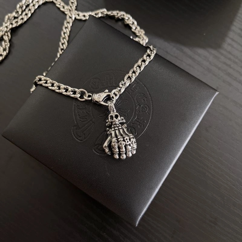 Stylish Chrome Hearts Necklaces 240502