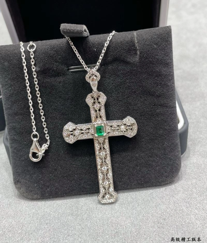 Premium Chrome Hearts Necklaces 240558