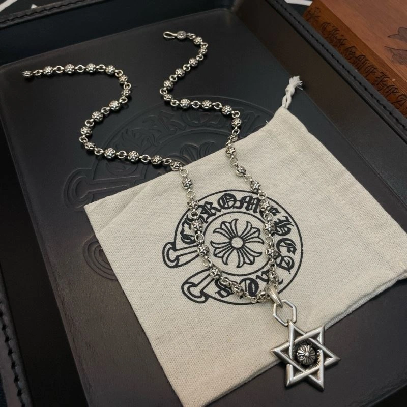 Cozy Chrome Hearts Necklaces 240482