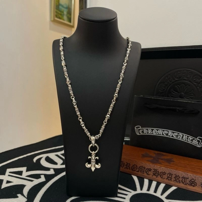 Stylish Chrome Hearts Necklaces 240487
