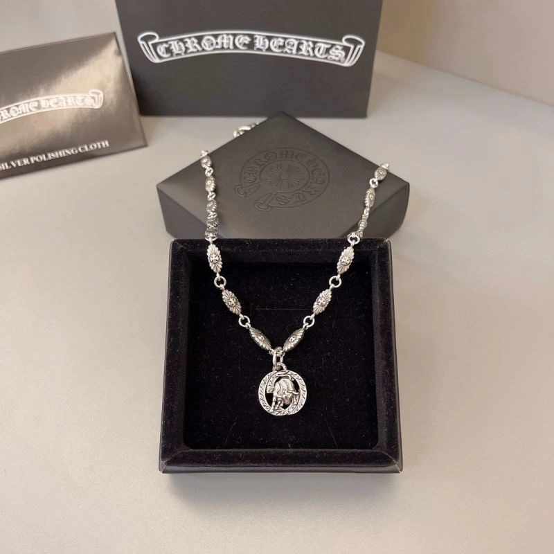 Stretchable Chrome Hearts Necklaces 240468