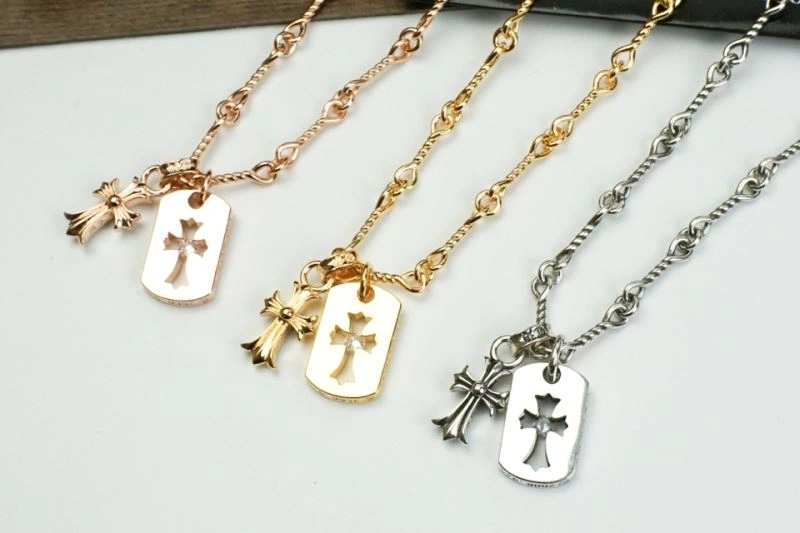 Breathable Chrome Hearts Necklaces 240476