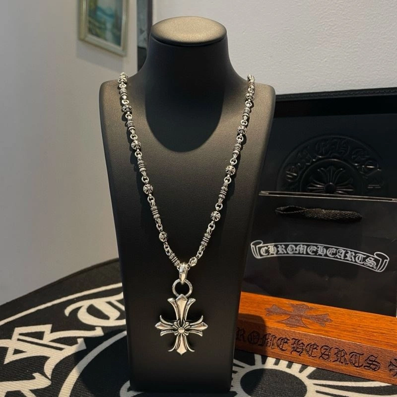 Timeless Chrome Hearts Necklaces 240433