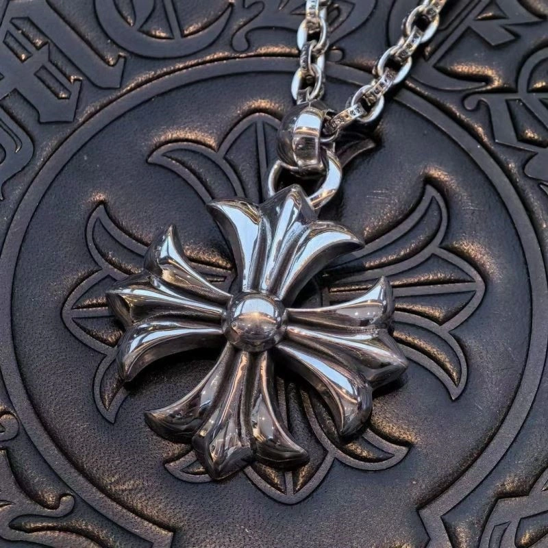 OnTrend Chrome Hearts Necklaces 240180