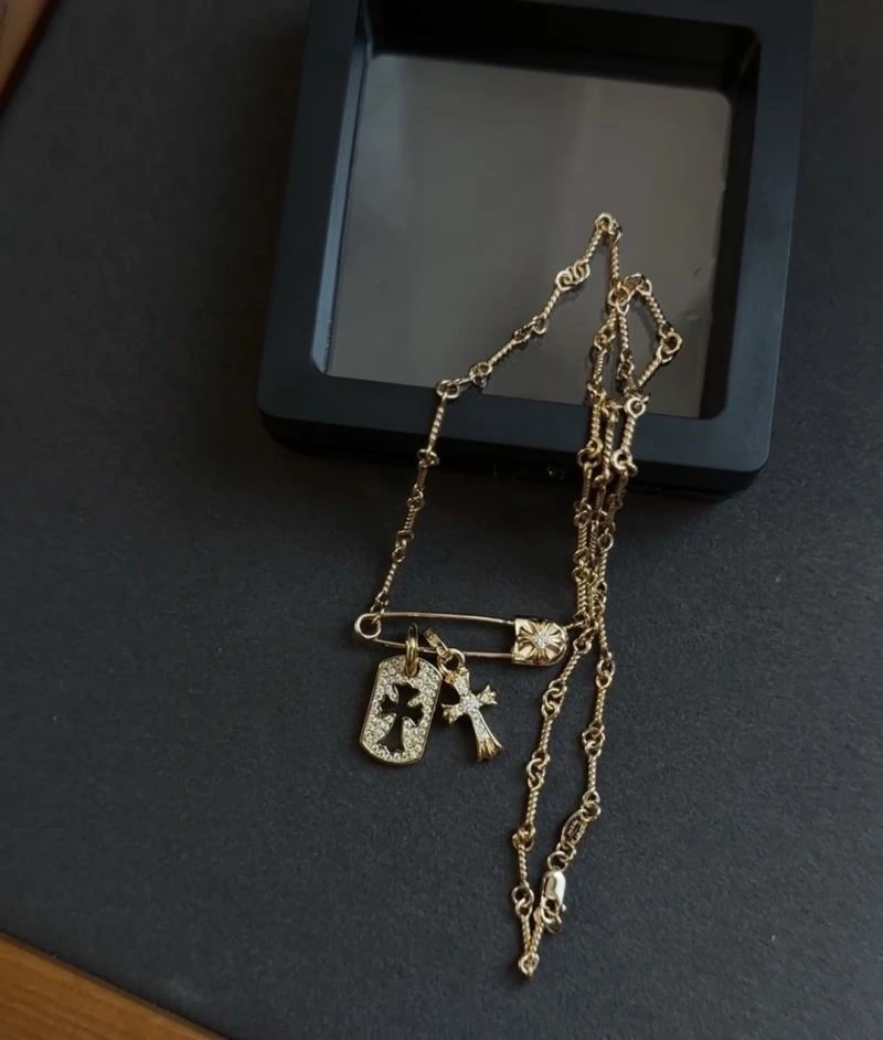 Seasonal Chrome Hearts Necklaces 240170